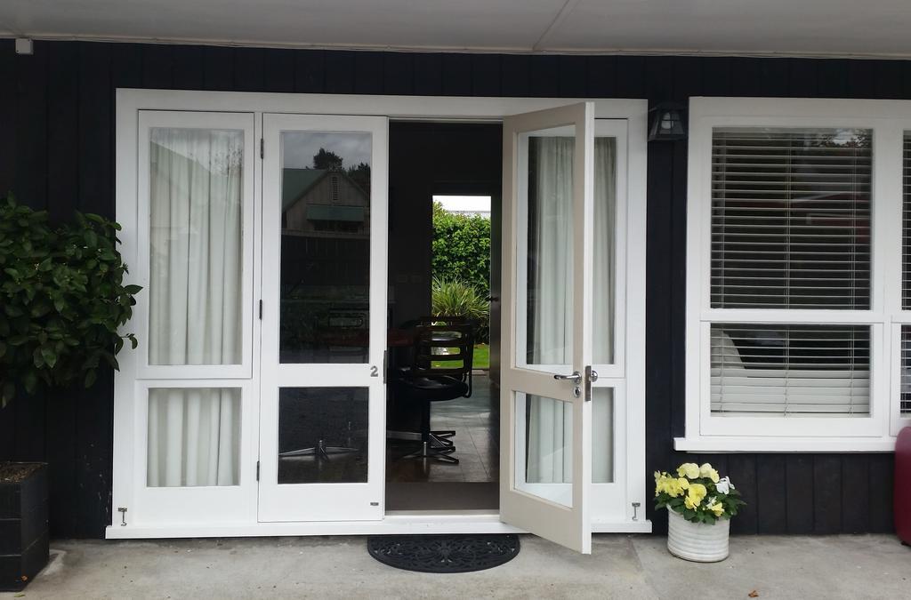 The Lake Motel Taupo Exterior photo