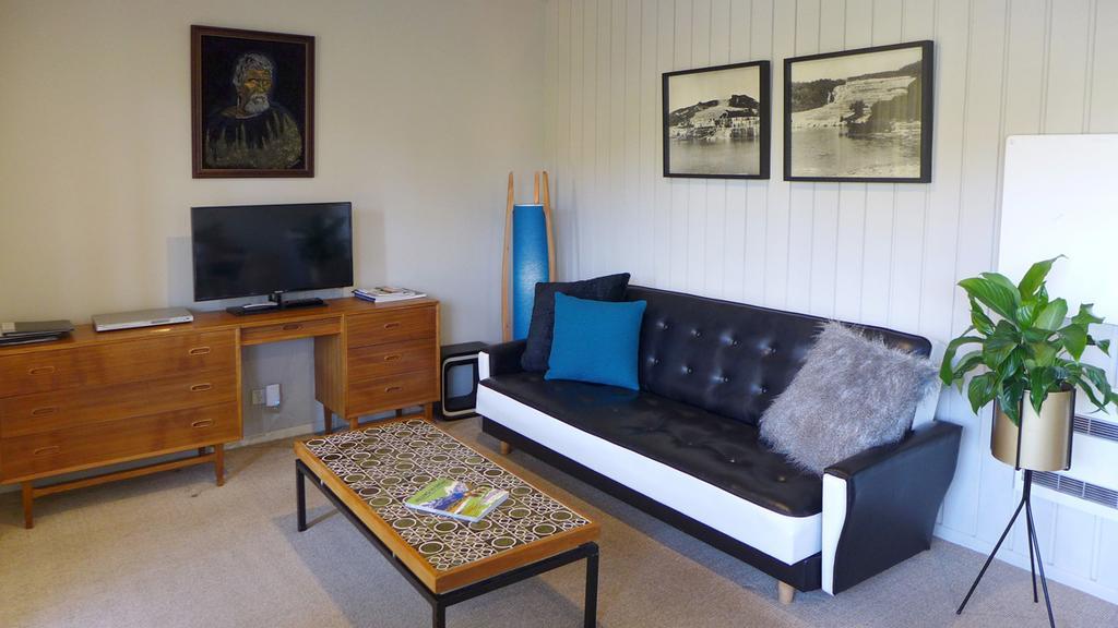 The Lake Motel Taupo Exterior photo